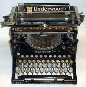 underwood-typewriter1.jpg